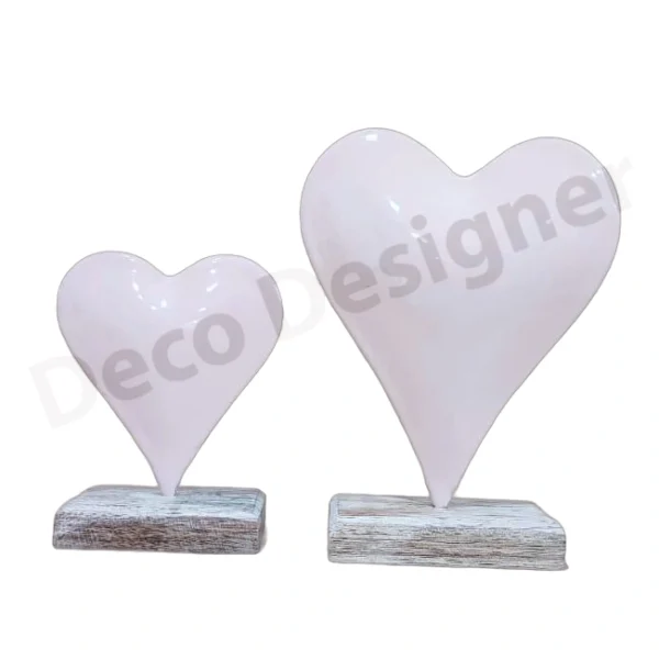 EA1716 - Easter Heart Decoration on Wood Base
