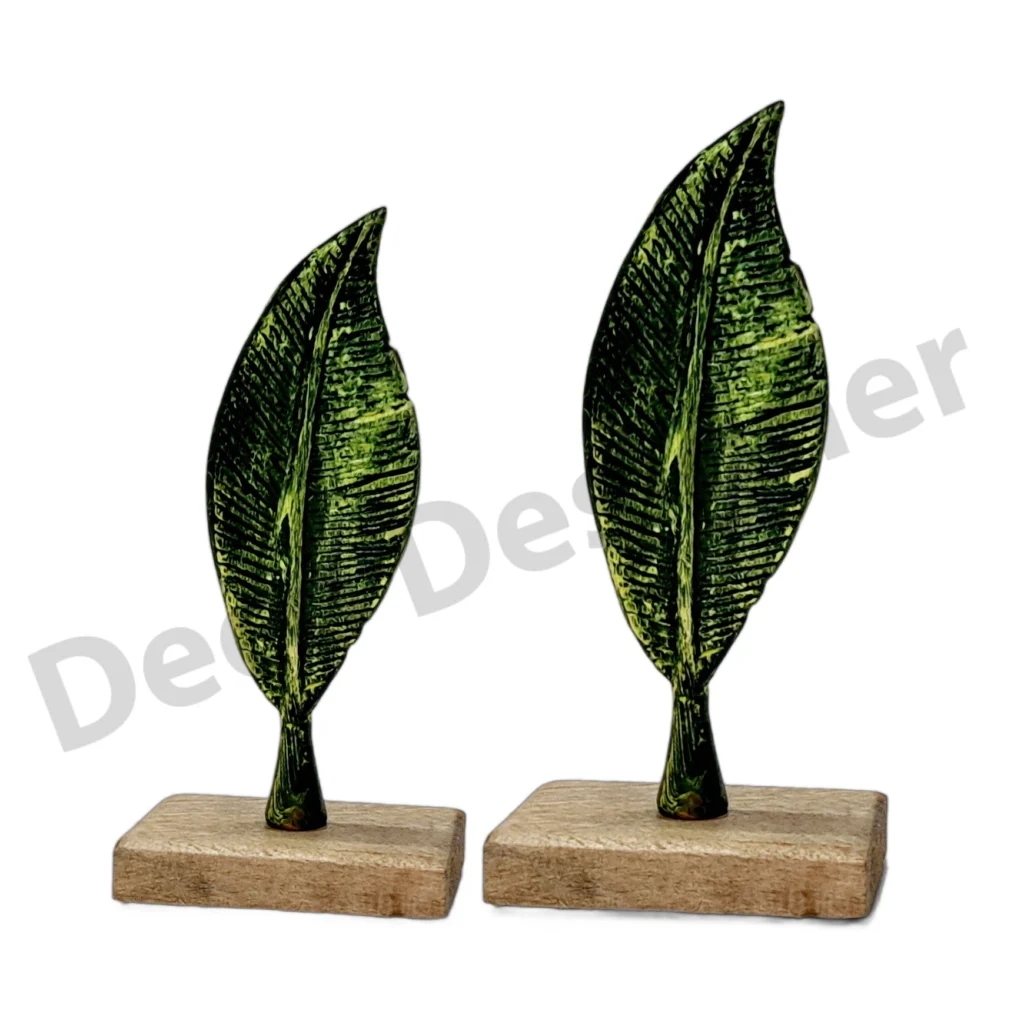 EA1733 - Easter Leaf Decoration on Wood Base