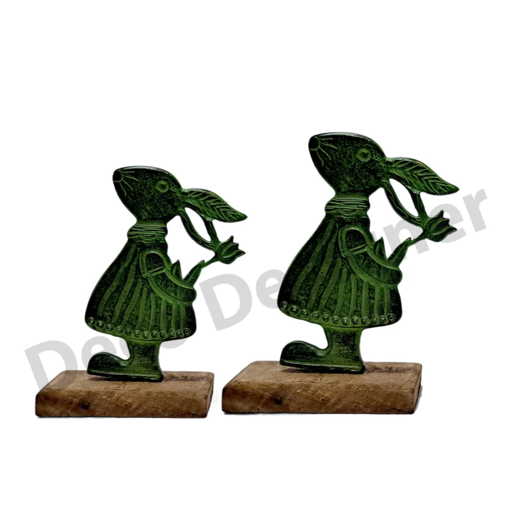 EA1734 - Easter Bunny Decoration on Wood Base