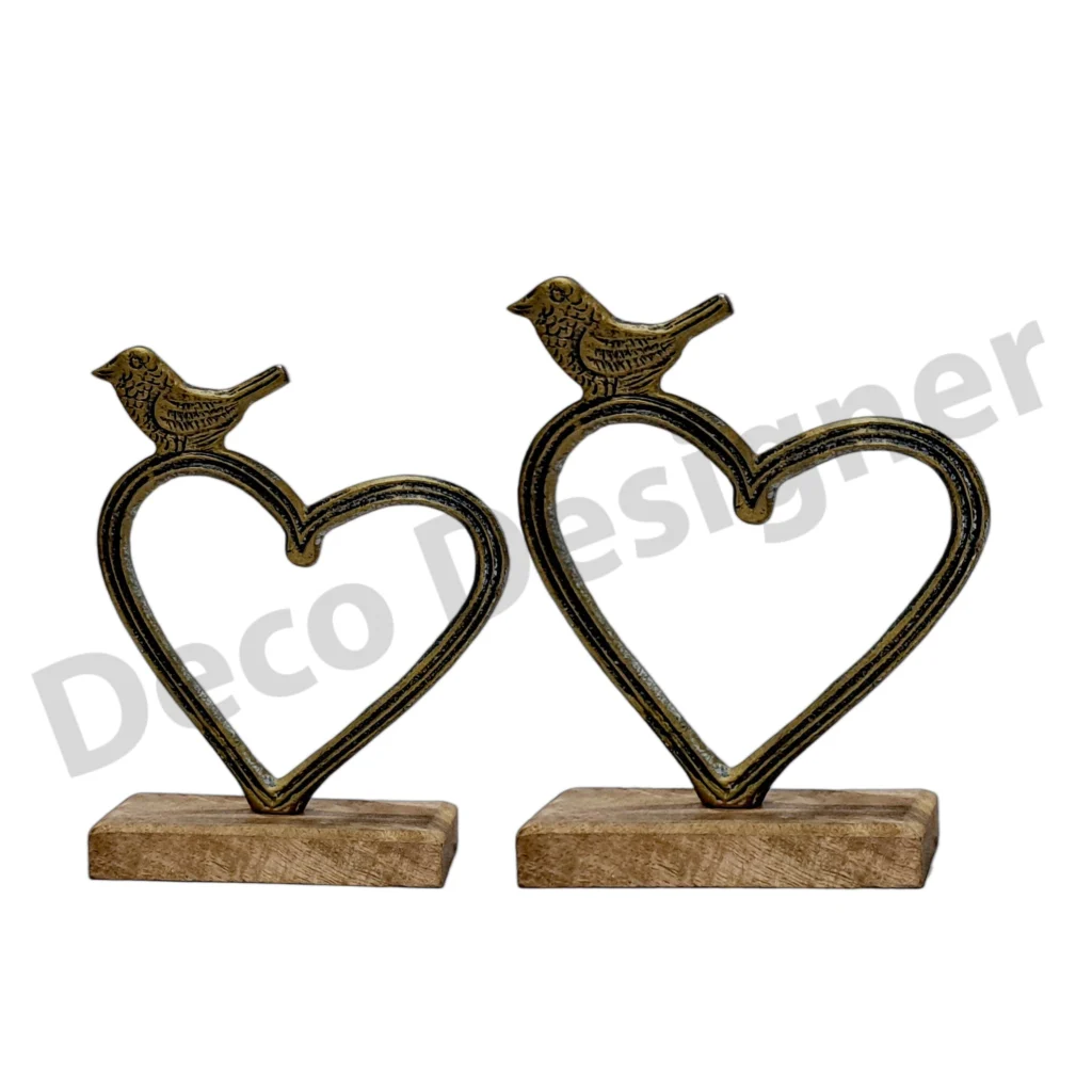 EA1740 - Easter Heart Decoration on Wood Base