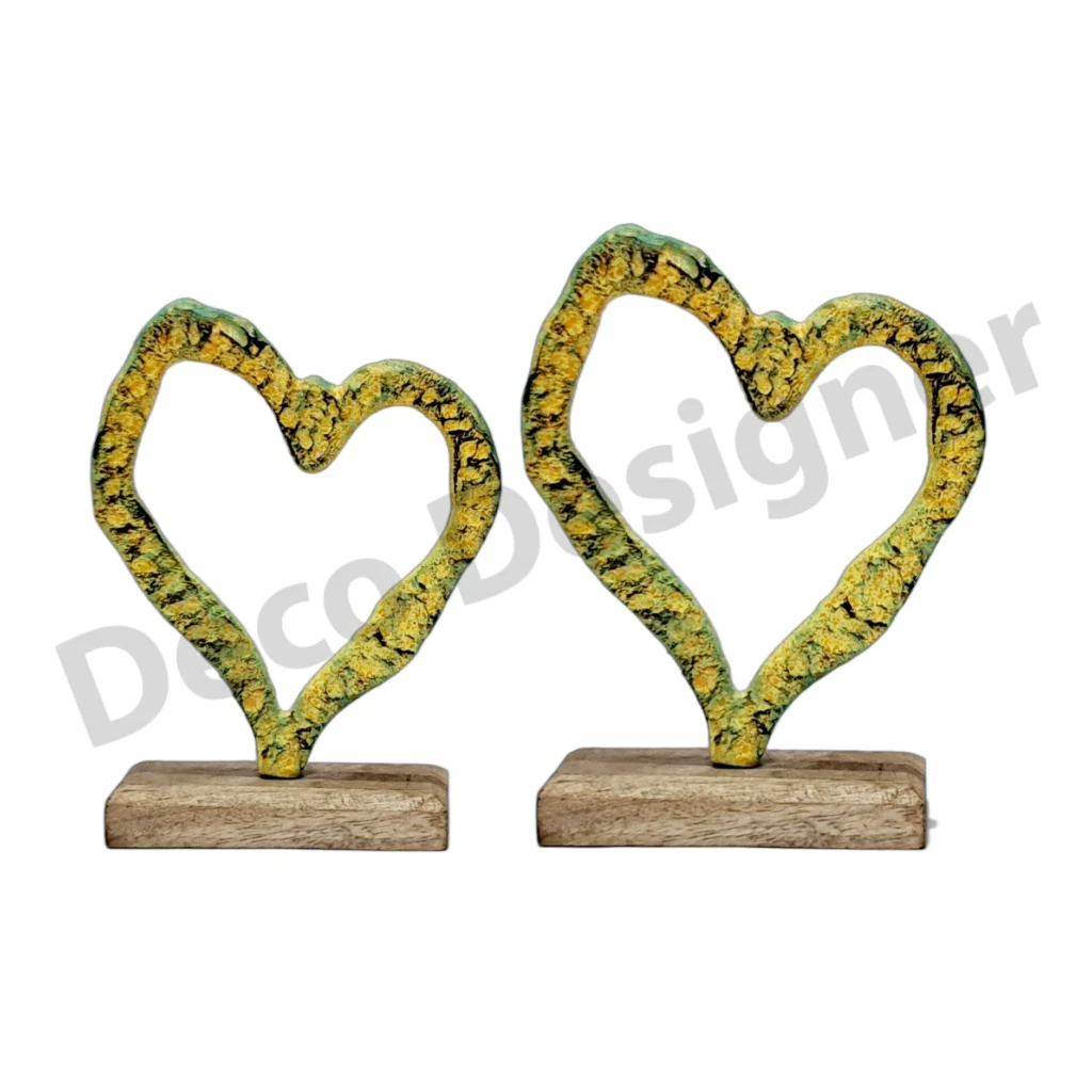 EA1742 - Easter Heart Decoration on Wood Base