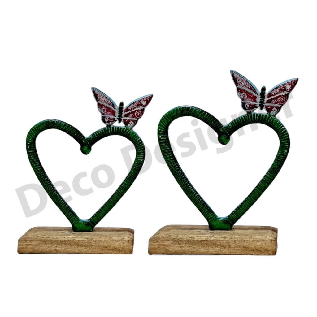 EA1764 - Easter Heart Decoration on Wood Base
