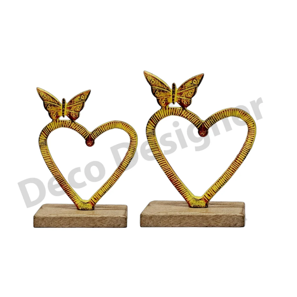 EA1798 - Easter Butterfly on Heart Decoration on Wood Base