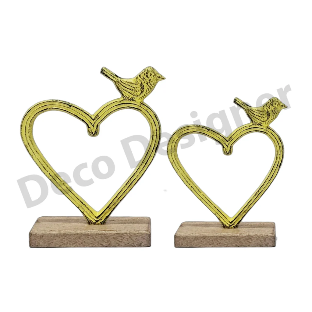 EA1814 - Easter Heart Decoration on Wood Base