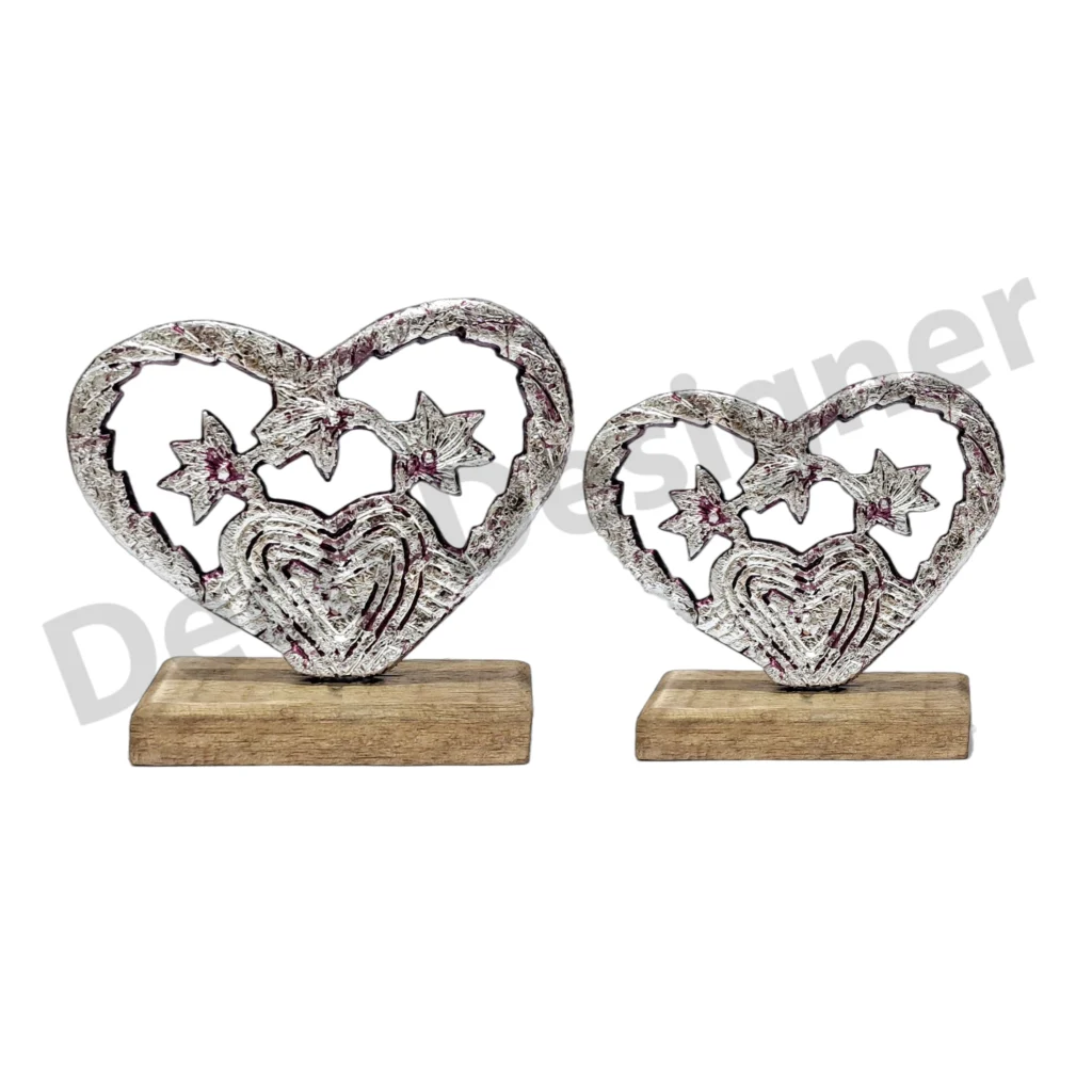 EA1825 - Easter Heart Decoration on Wood Base