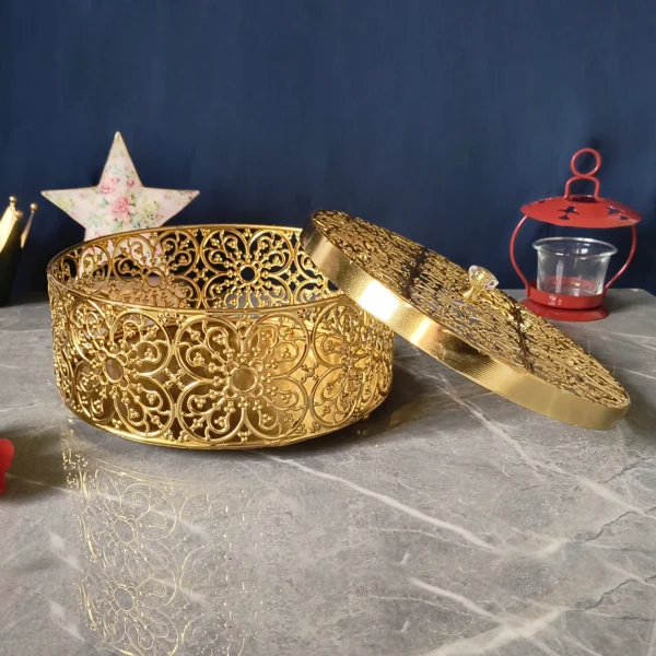 Diwali gift box online – round serving container with gold polish, perfect for chocolates and mithai